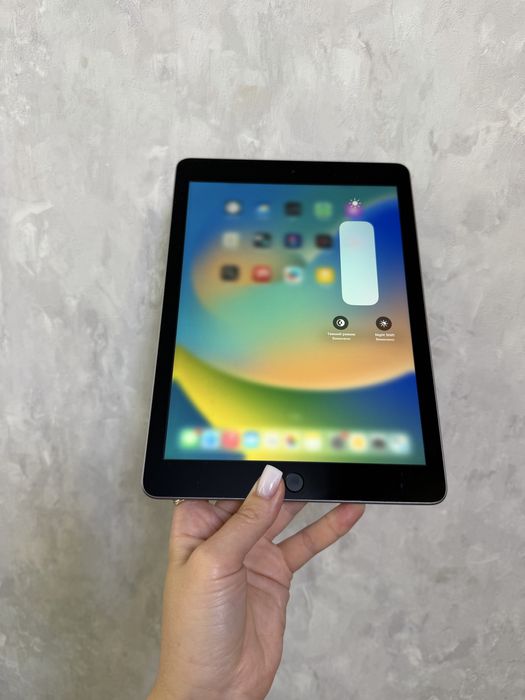 iPad 5 32 GB Wi‑Fi