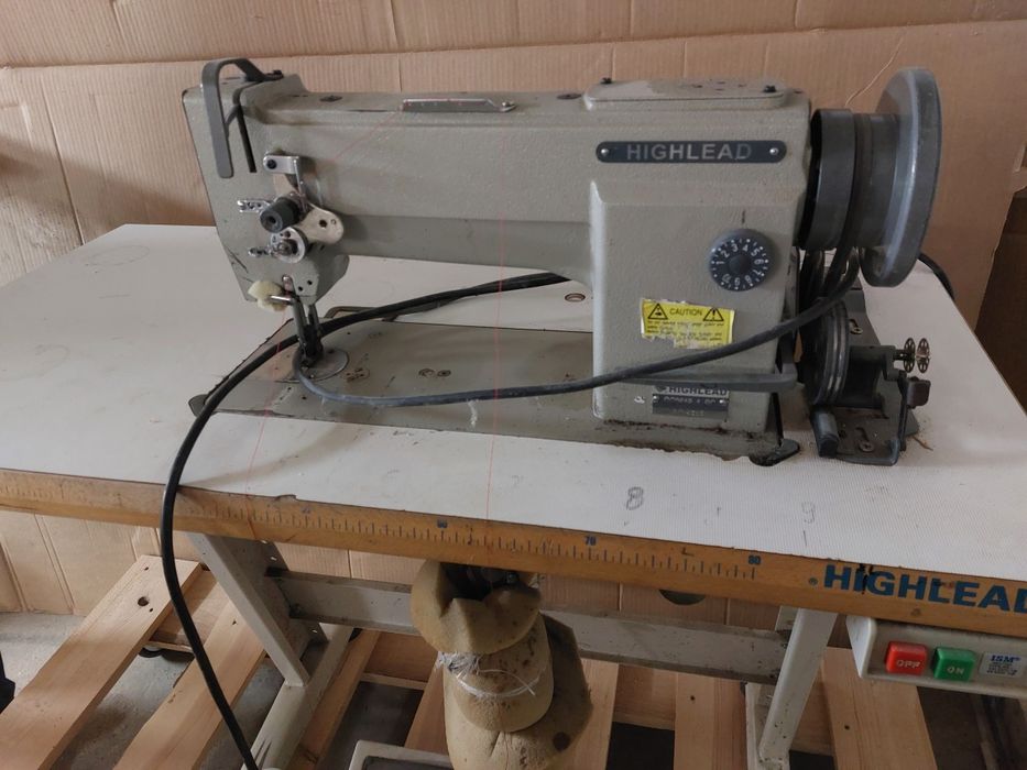Maszyna do szycia tapicerki Highlead