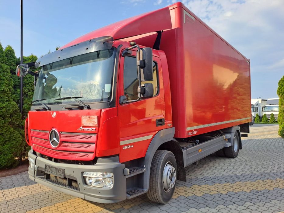 Mercedes-Benz