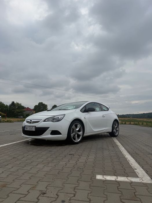 Opel astra gtc 1.4 turbo