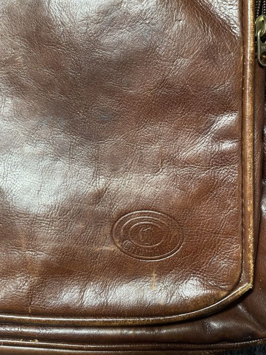 Mala de viagem Porta Fatos em pele genuina