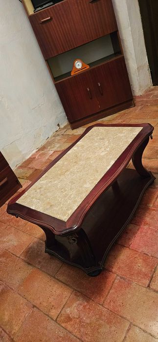 Conjunto de Móveis Antigos