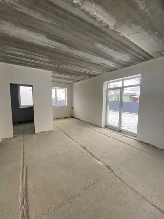 Продаю будинок Крихівці