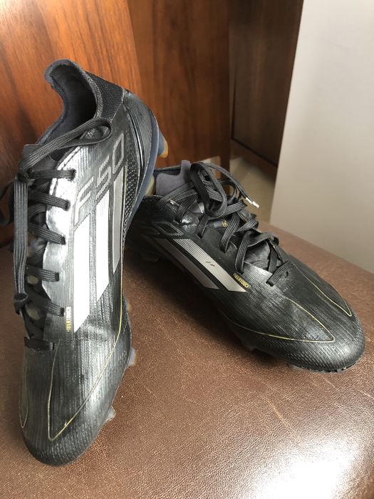 Buty do piłki nożnej Adidas