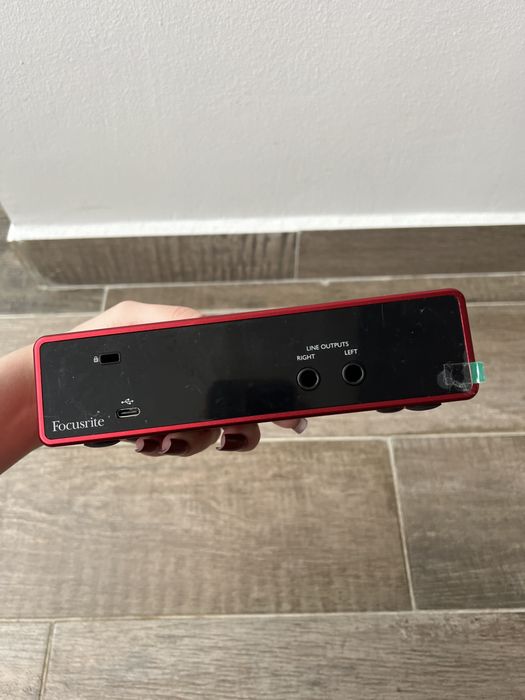 Focusrite Scarlett 2i2 [3rd Gen] USB аудіоінтерфейс / звукова карта