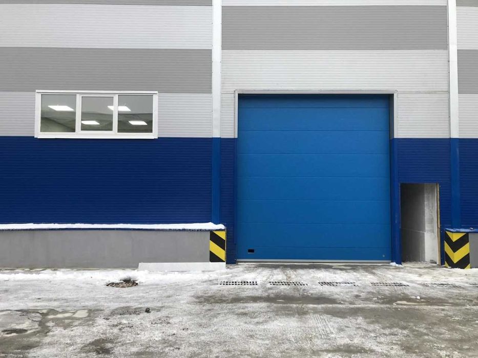 Підйомні ворота. Секционные ворота