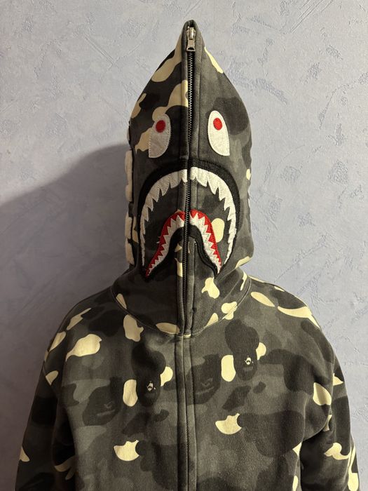 Harga baju bape shark online