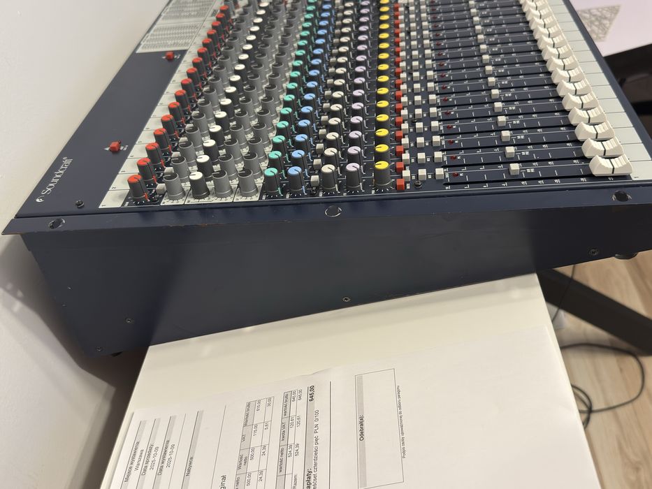 Soundcraft FX 16ii mikser