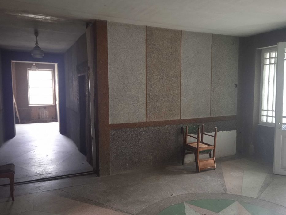 Продаж або оренда будівлі