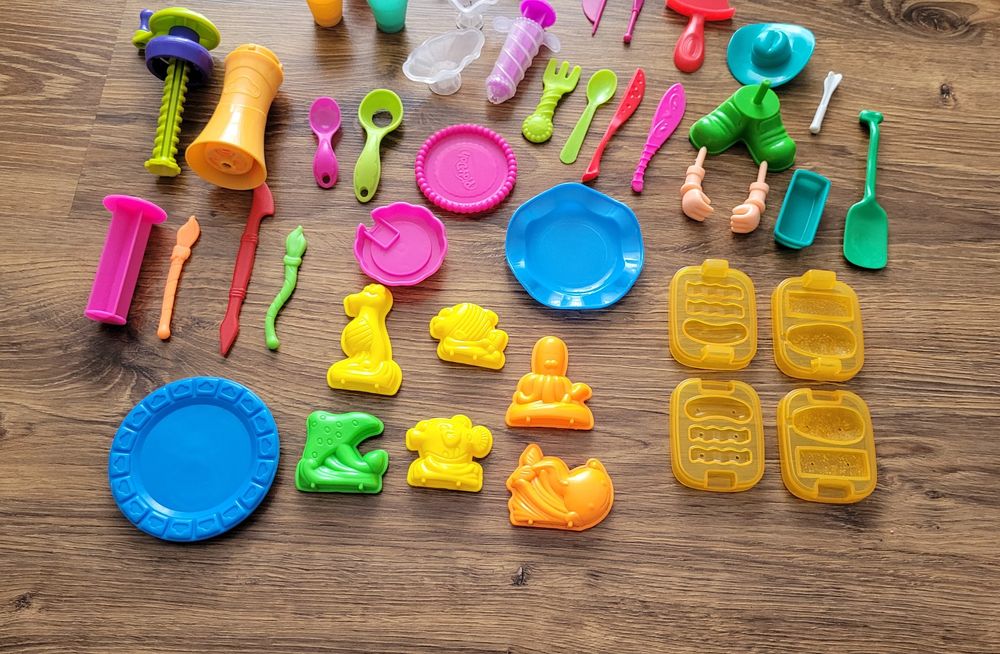 Play-doh Ciastolina akcesoria do zabawy.