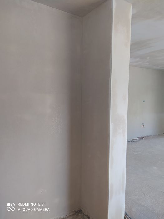 Tynki maszynowe, gipsowe i cementowo-wapienne