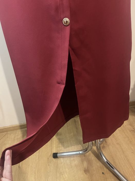 Nowa bordowa sukienka midi ołówkowa