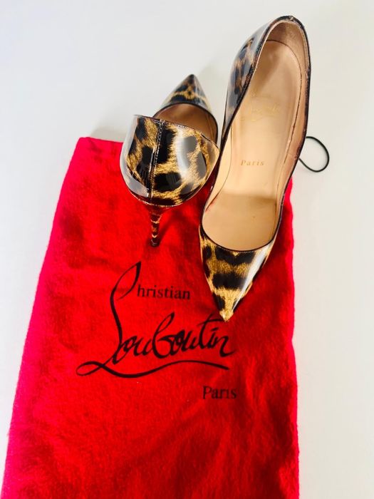 Saltos Leopardo Christian Louboutin