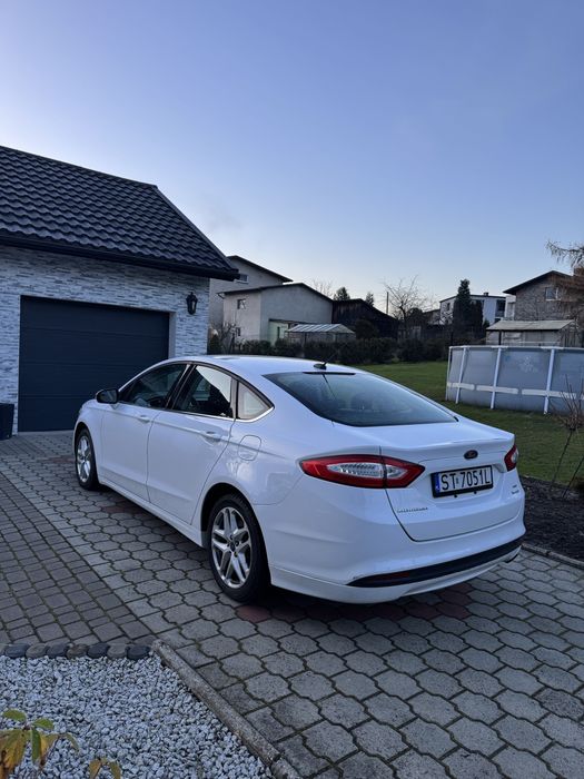 *Ford Mondeo 2014 1.5 Ecoboost 160km*