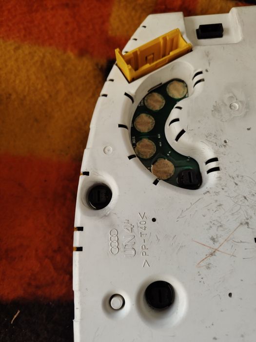 Licznik audi A4 b5 benzyna