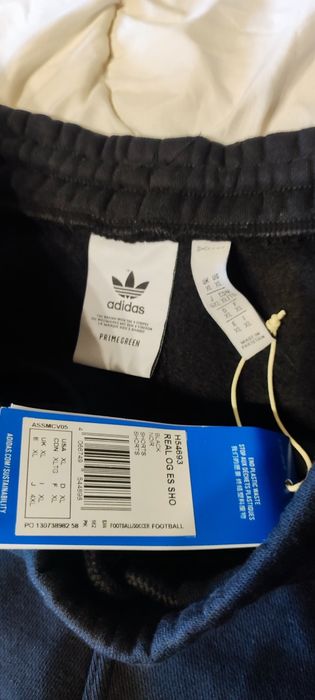 Adidas Real Madryt Spodenki XL