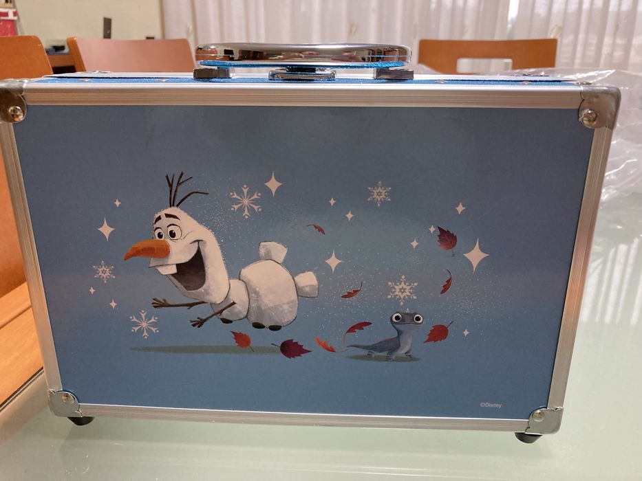 Mala da Frozen  de criança