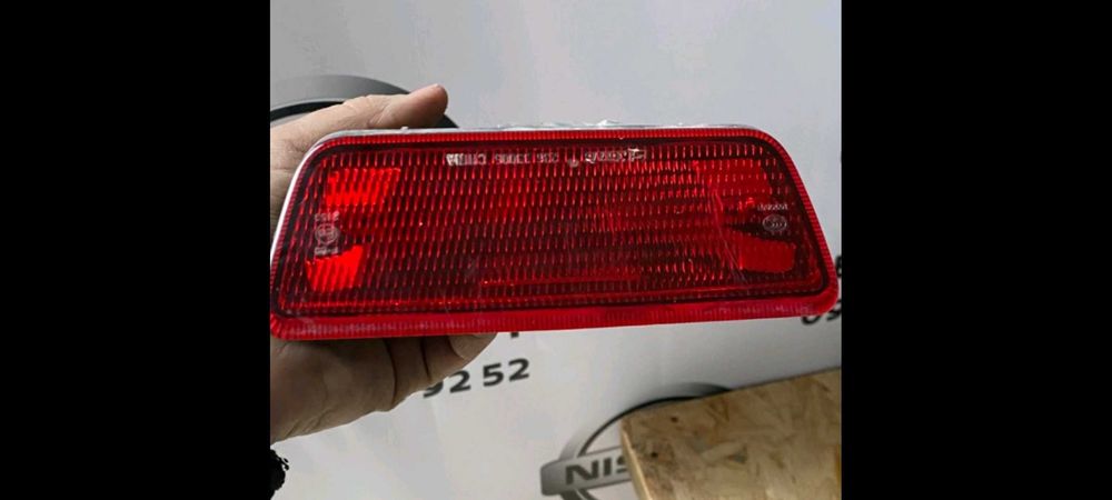 Продаю задній протитуманний ліхтар (фонарь) для Nissan Leaf