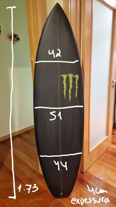 Prancha de surf - Nova - 5'8 x 20 x 2 3/8 - 28L