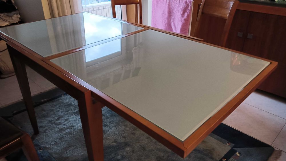 Mesa e 6 cadeiras - Sala