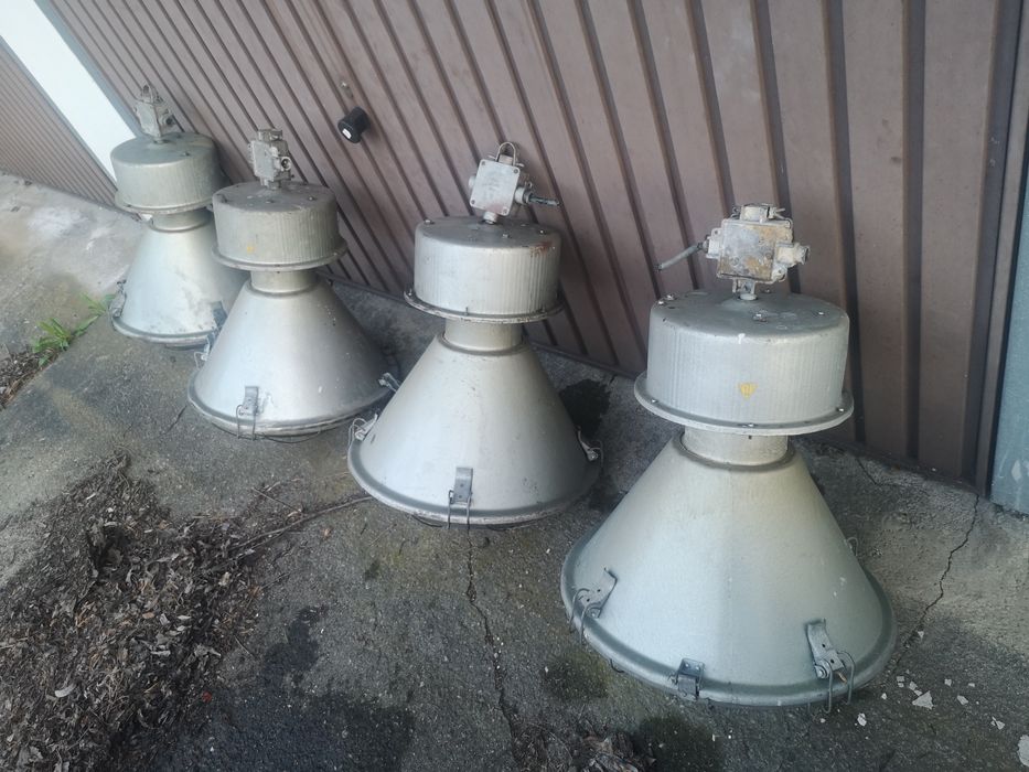 Lampy duże w stylu Loft