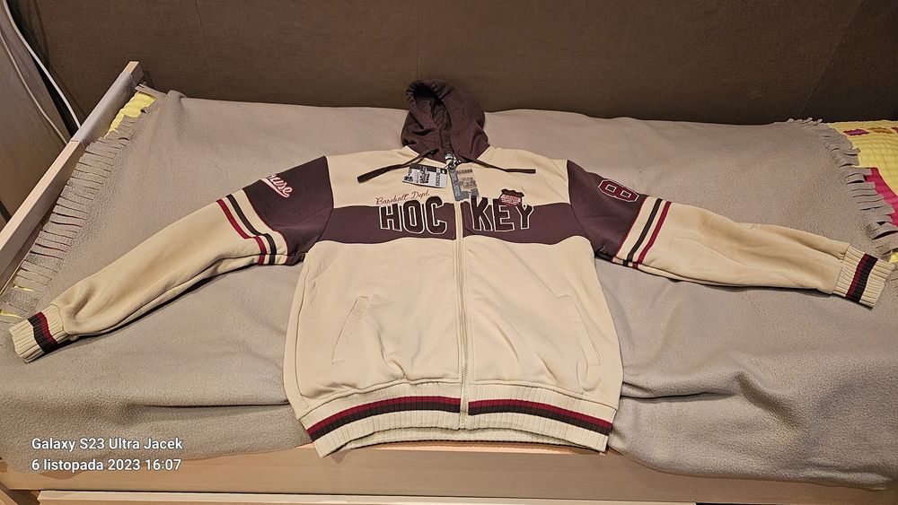 Bluza z kapturem Mercedes