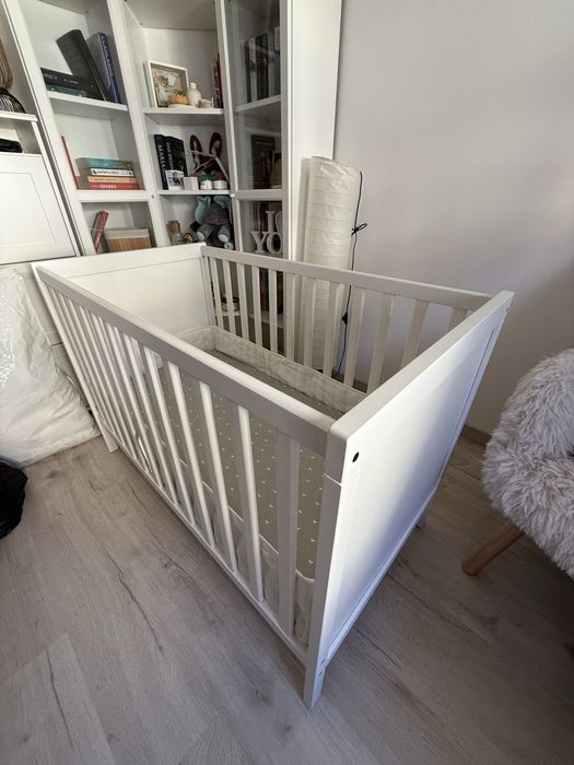 Berço de bebé IKEA