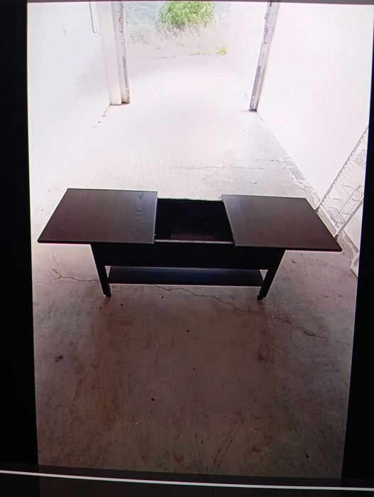 Mesa de centro com arrumação64585060948609122