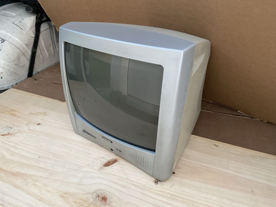 tv singer 14” 36/34cm