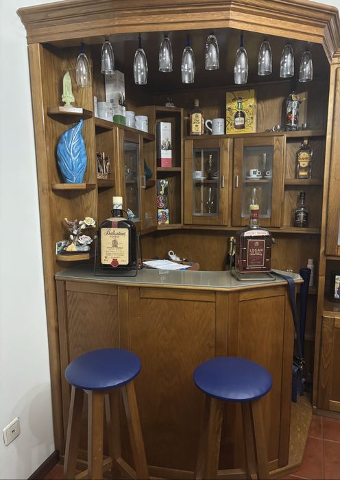 Bar canto movel  em excelente estado – como novo