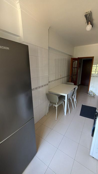 Quartos no apartamento convidativo em São Marcos - Cacém - Lisboa