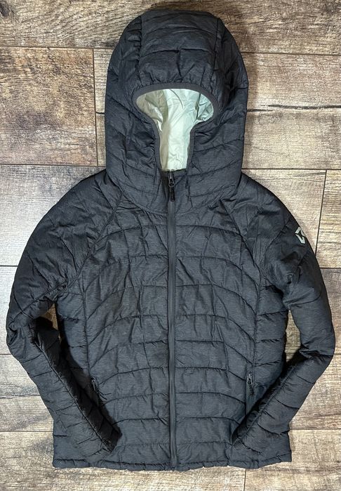 Женская куртка,ветровка RE. Разм.М-ка.