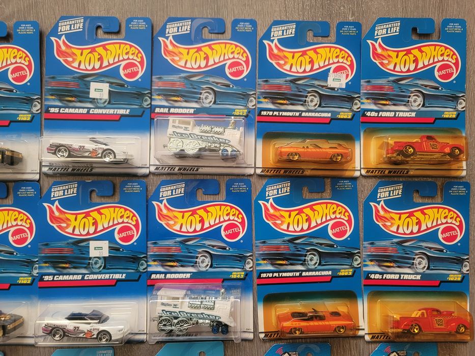 Hot Wheels машинки Audi Camaro Mustang