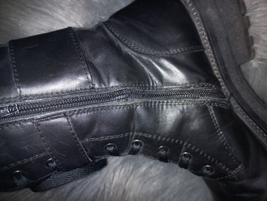 Жіночі ботинки, берци