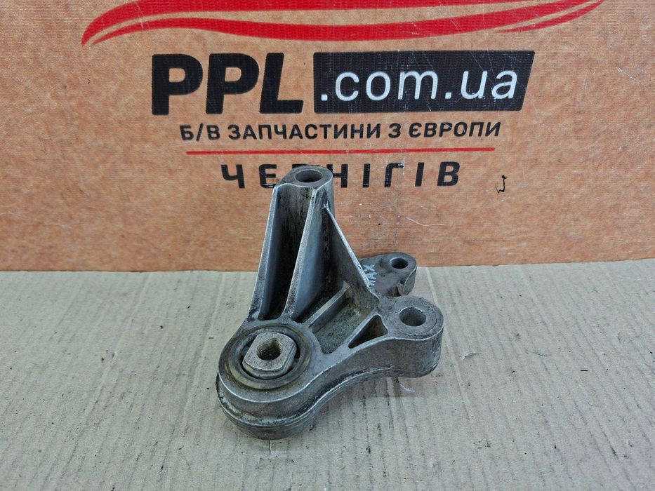 Ford C-Max Mk2 10-19 1.0 b подушка КПП коробки передач CV61-6P093-YE