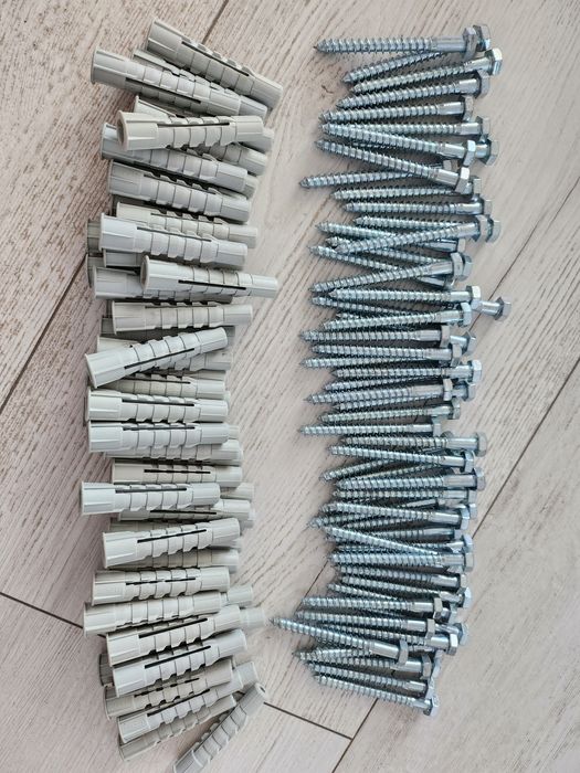 Śruby,  kołki rozporowe 12x70-60szt