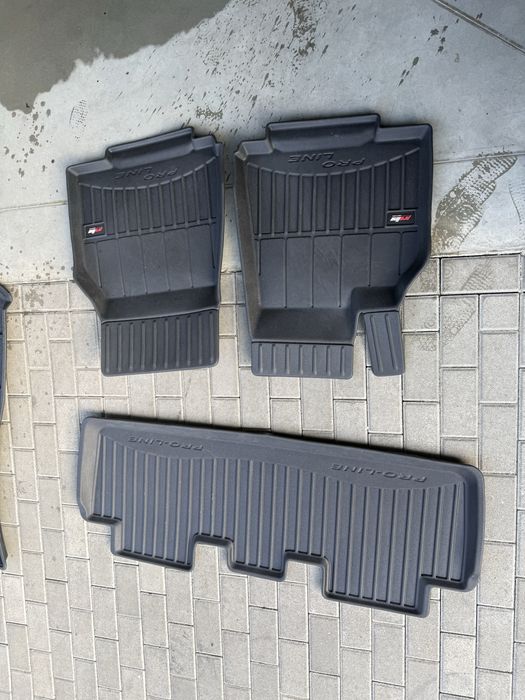 Резинові килимки Tesla Model Y