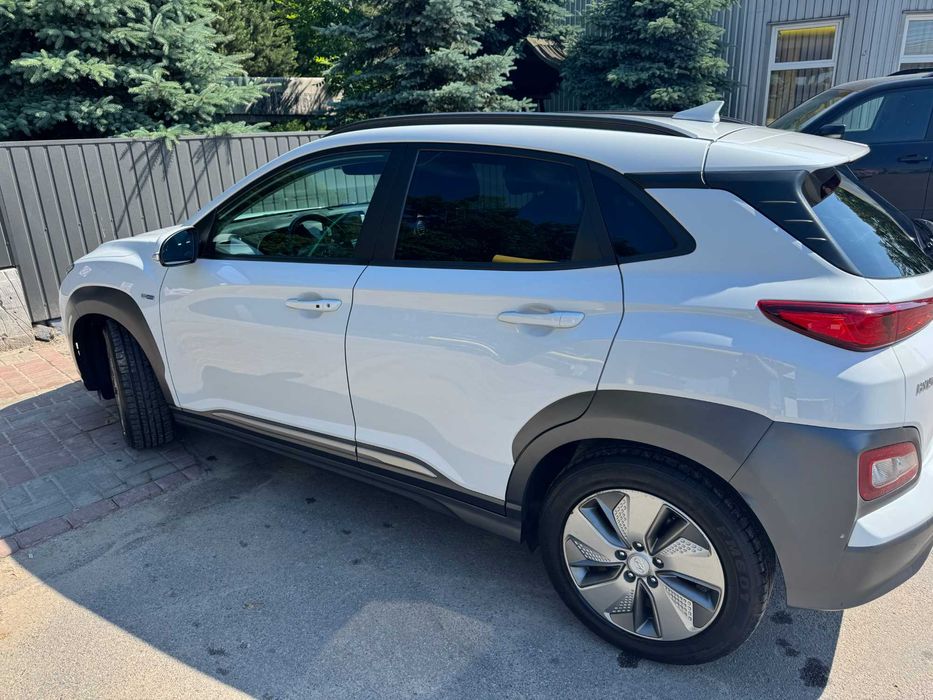 Автомобіль Hyundai Kona