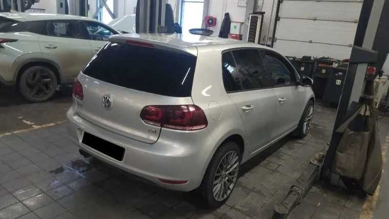 Volkswagen Golf TSI