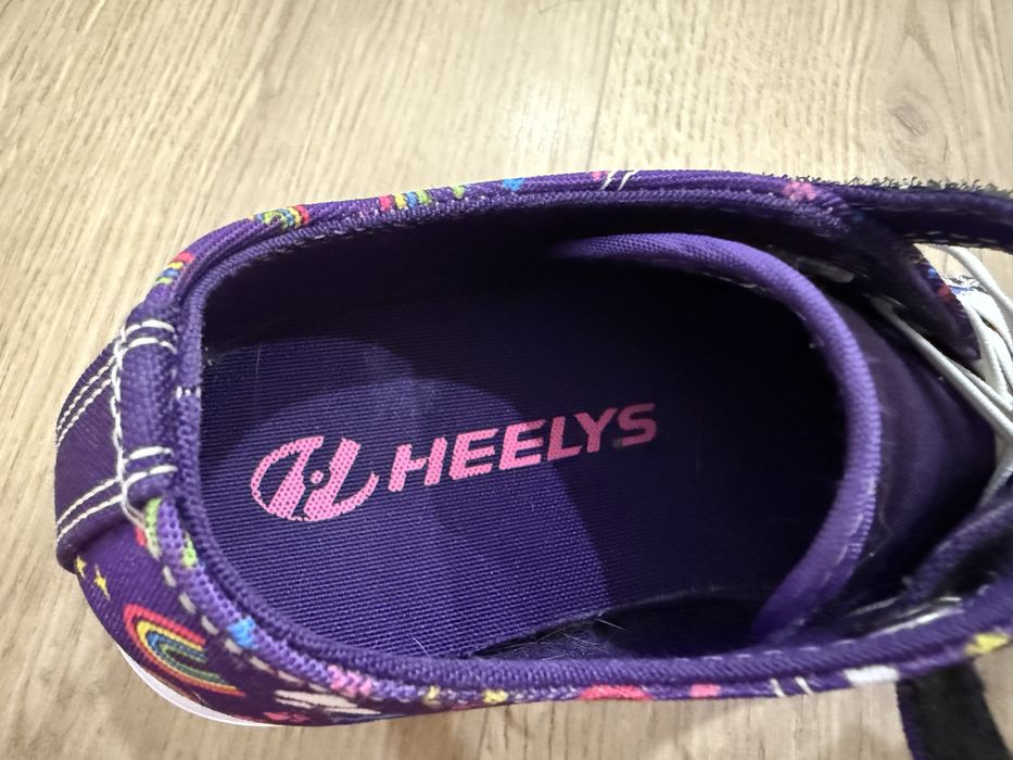 Heelys Snazzy X2 nº 31 com rodas — excelente estado