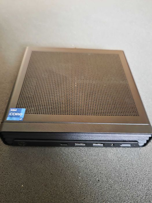 Komputer HP Elite Mini 800 G9 i7-14700