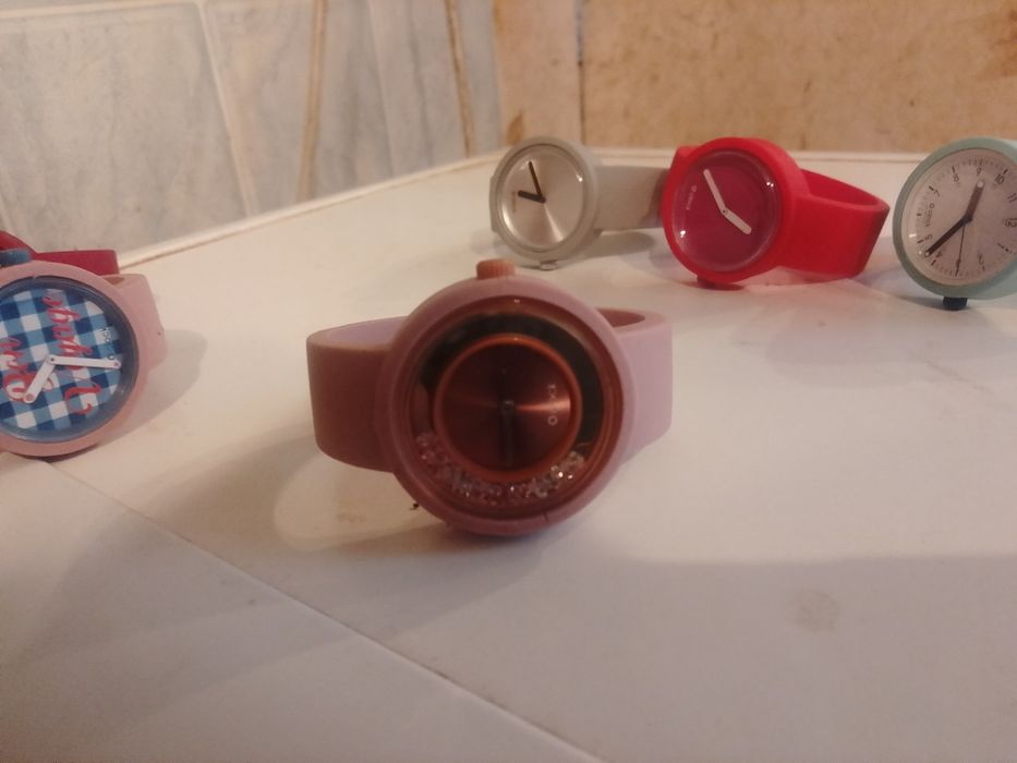 Продам годинники o clock