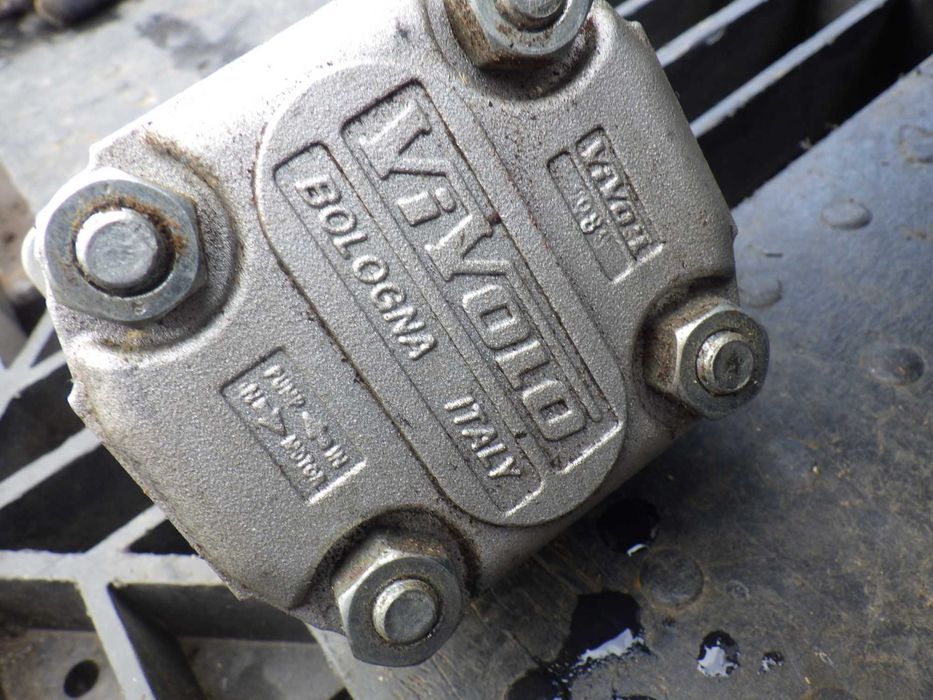 Briggs & Stratton Commercial Pompa Hydrauliczna  Łuparka Rębak irp..