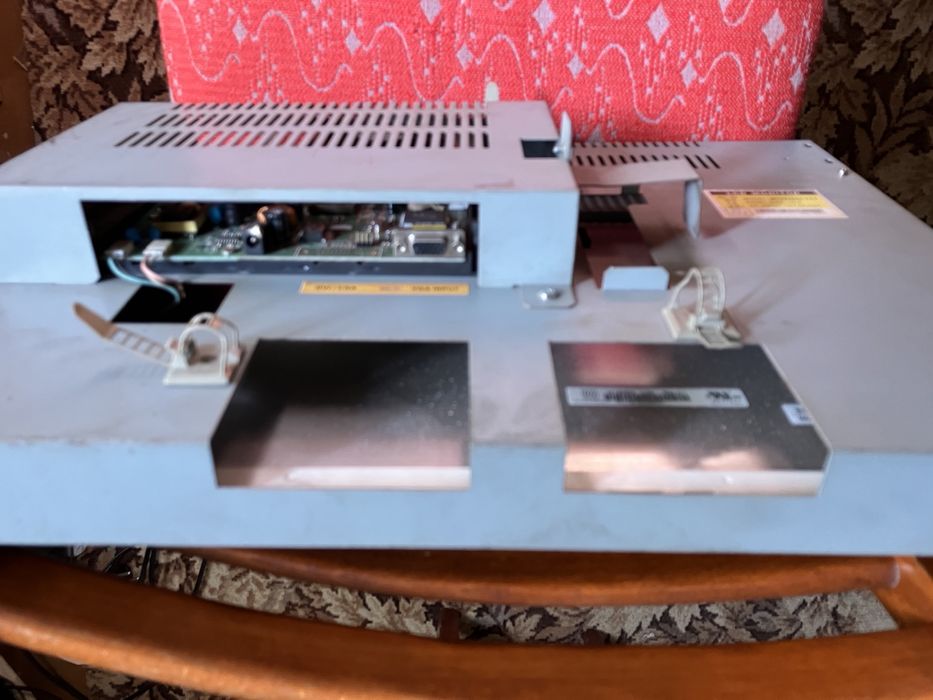 Монитор или телевизор на 12В