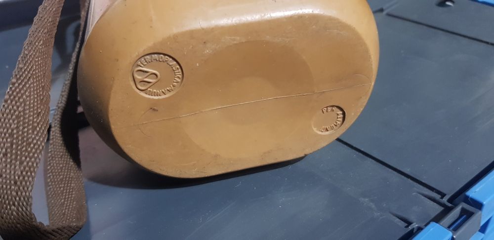 Bidon brązowy z PRLu