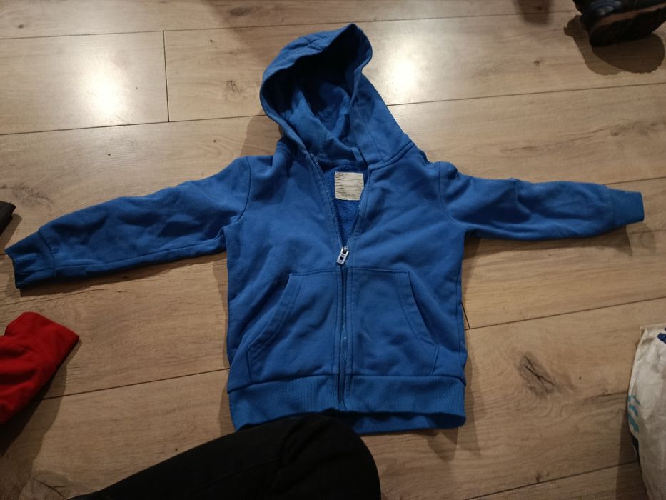 Rozpinana bluza dla chłopca rozm 110 Reserved