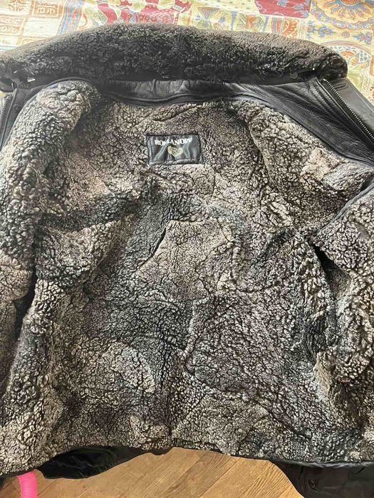 Куртка шкіряна утеплена на чоловіка