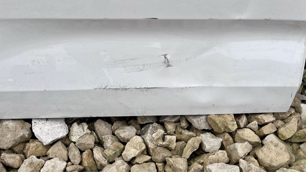 Drzwi prawe tylne pełne LC9A VW Caddy 2K7 21- oryginal