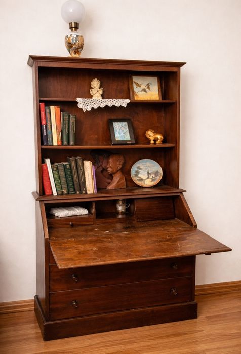 2 Estantes com escrivaninha em madeira castanho (centenária)