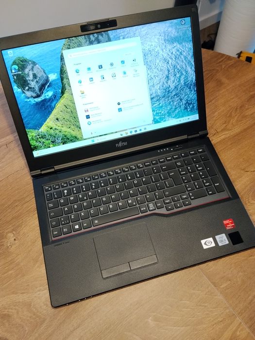 #3902 Fujitsu E5510 i5-10210U 16GB 256SSD W11P FV23 LTE KSeF Tani LAP